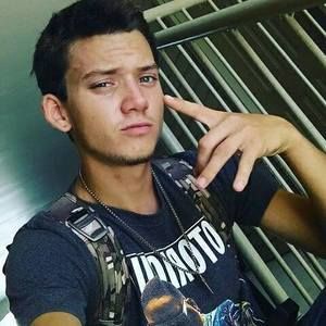 Meet your Posher, Brooks